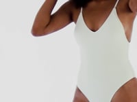 Video: Rio De Sol One-Piece Off-White Hype