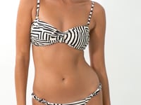 Video: Rio De Sol Set Set Collage Bandeau-Crispy Cheeky-Crispy