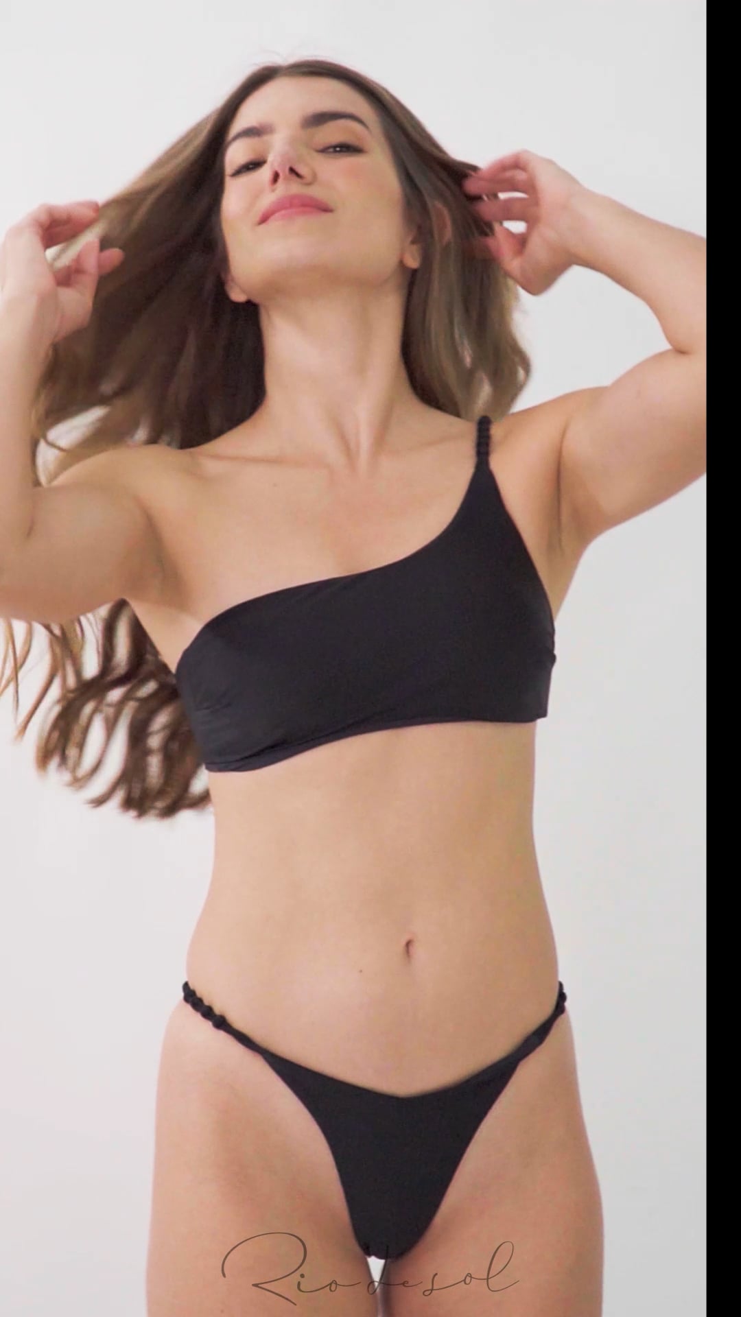 Video: Rio De Sol Two Piece Swimwear Set Touch-Black Isadora Gigi