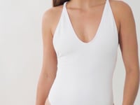 Video: Rio De Sol One-Piece Sand-White Sunny