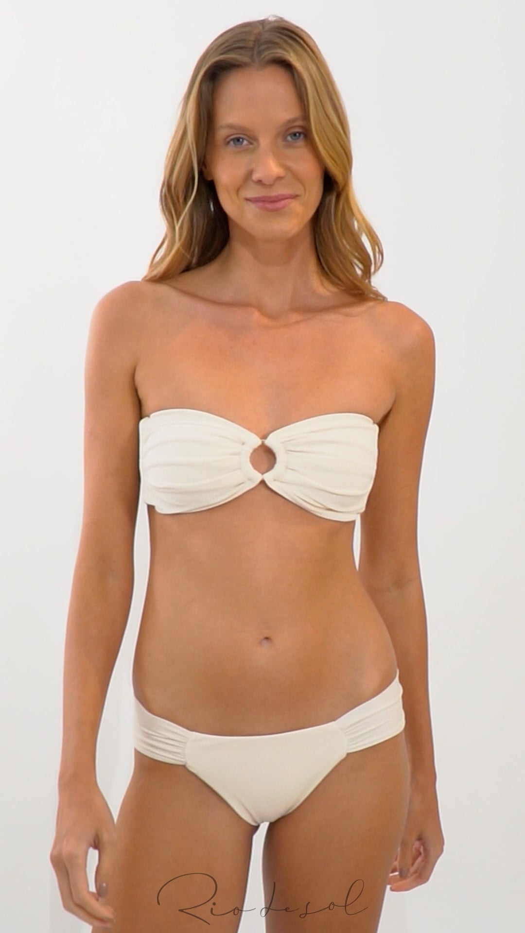Video: Rio De Sol Two Piece Swimwear Set Malibu-Natural Mavi Baobi