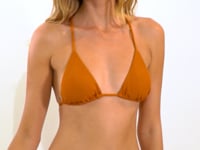 Video: Rio De Sol Top Top Ferrugo Tri-Aya