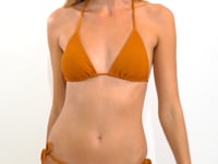 Video: Rio De Sol Set Set Ferrugo Tri-Inv Cheeky-Tie