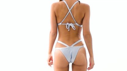 Video: Rio De Sol Bottom Calcinha Silver Triangulo