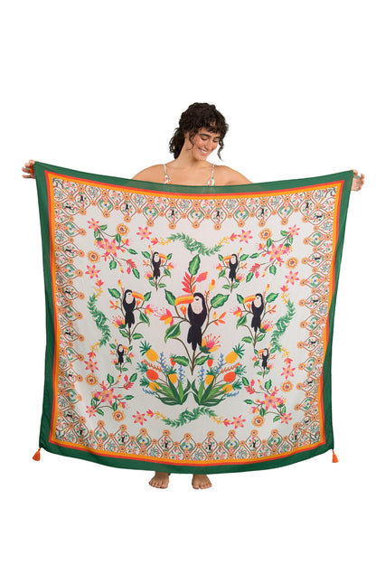 Model Front: Rio De Sol Pareo Boho Canga