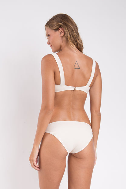 Model Back: Rio De Sol Bottom Bottom Malibu-Natural Essential-Comfy