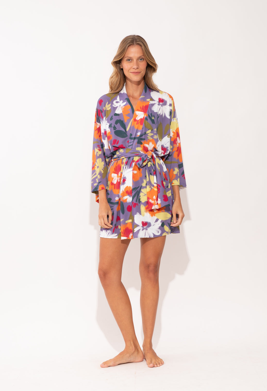 Model Front: Rio De Sol Beach Dresses Garden-Flower Kimono