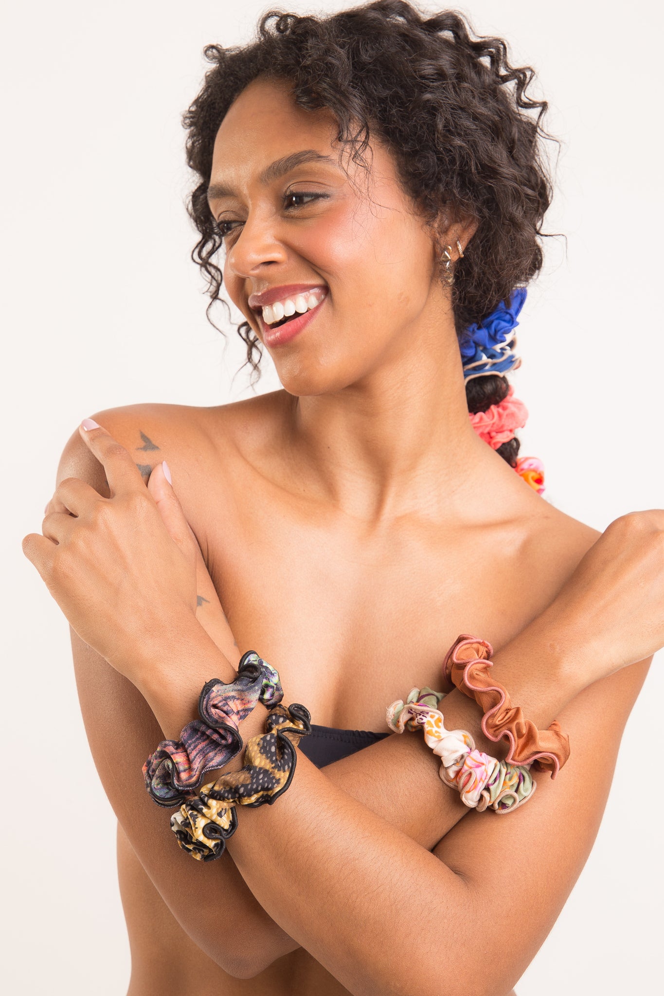 Image 03: Rio De Sol Hair Accessory Nocciola Scrunchie